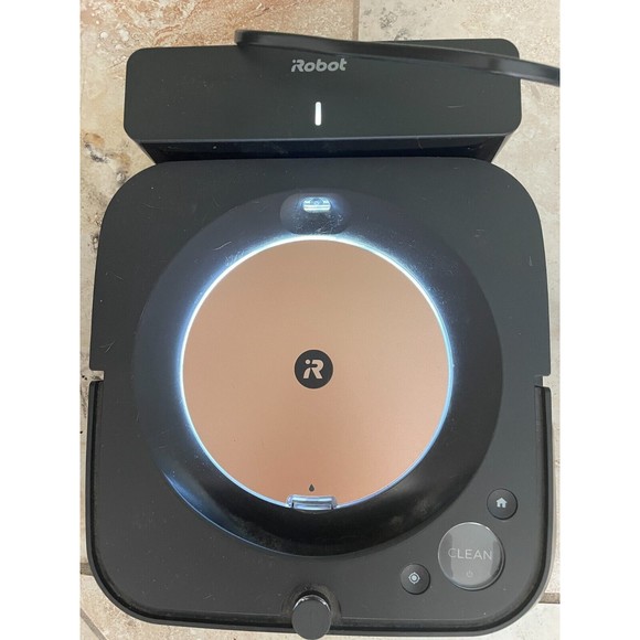 iRobot Braava Jet M6 (6112) Wi-Fi Connected Robot Mop Black - Picture 3 of 7